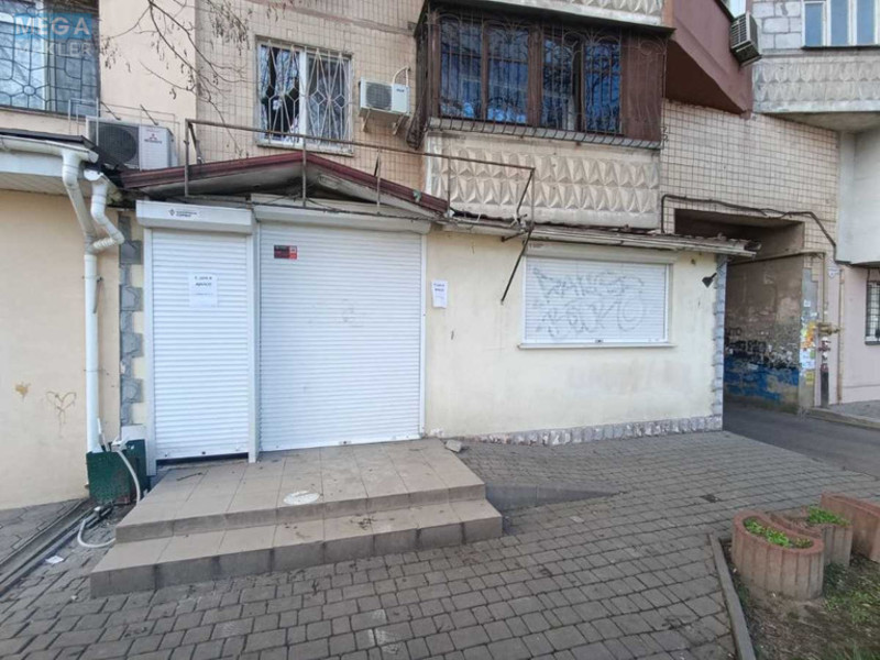 Оренда комерційної нерухомості, 85&nbsp;кв.м, под магазин, <a class="location-link" href="/odessa/" title="Недвижимость Одеса">Одеса</a>, <a class="location-link" href="/odessa/suvorovskij/" title="Недвижимость Суворовський район">Суворовський р-н</a>, Семена Палия, 76 (изображение 1)