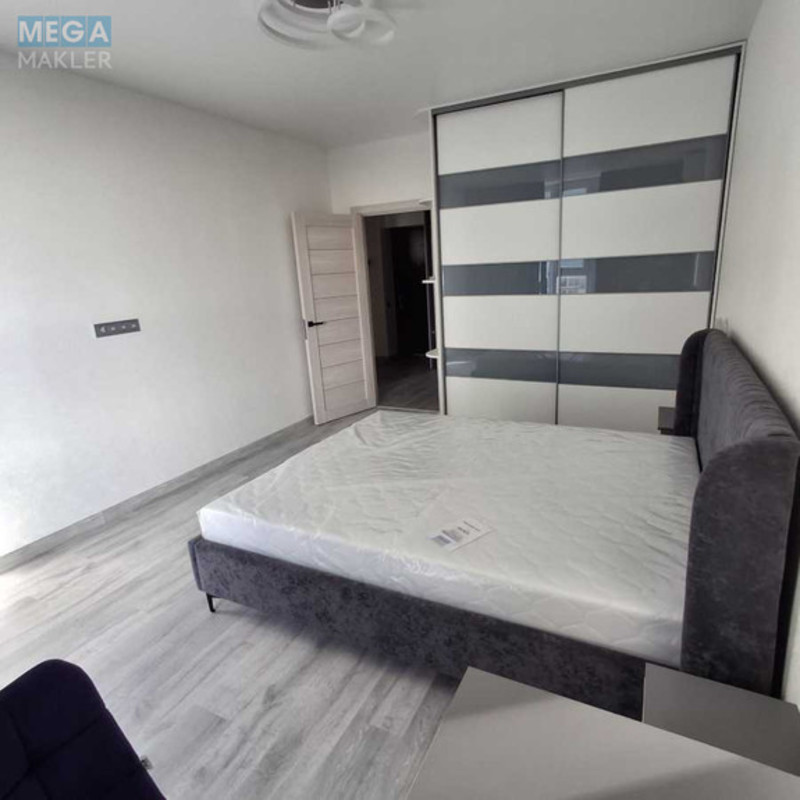 Оренда 1 кімнатної квартири, <a class="location-link" href="/kiev/" title="Недвижимость Київ">Київ</a>, <a class="location-link" href="/kiev/goloseevskij/" title="Недвижимость Голосіївський район">Голосіївський р-н</a>, Академика Заболотного ул., 15б (изображение 1)