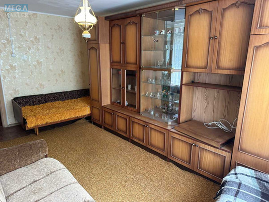 Оренда 1 кімнатної квартири, <a class="location-link" href="/kiev/" title="Недвижимость Київ">Київ</a>, <a class="location-link" href="/kiev/svyatoshinskij/" title="Недвижимость Святошинський район">Святошинський р-н</a>, Гната Юры ул., 14в (изображение 1)
