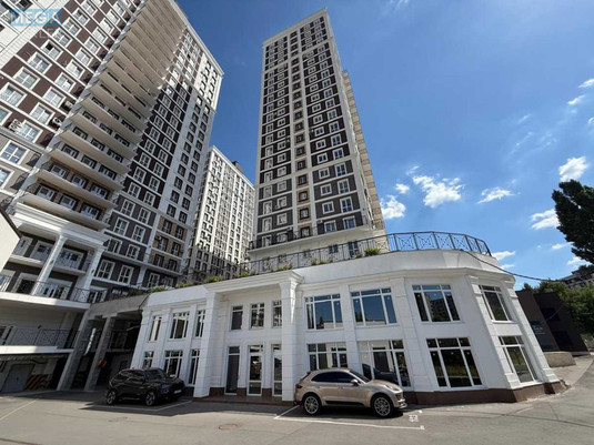 Оренда комерційної нерухомості, 590&nbsp;кв.м, под магазин, <a class="location-link" href="/kiev/" title="Недвижимость Київ">Київ</a>, <a class="location-link" href="/kiev/goloseevskij/" title="Недвижимость Голосіївський район">Голосіївський р-н</a>, Михайла Максимовича вул., 26 (изображение 1)
