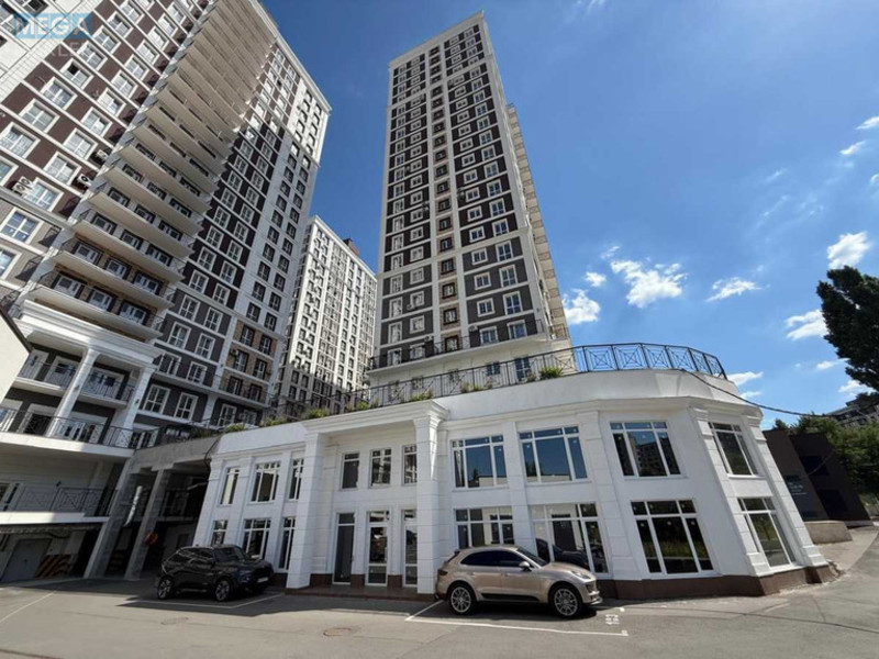 Оренда комерційної нерухомості, 590&nbsp;кв.м, под магазин, <a class="location-link" href="/kiev/" title="Недвижимость Київ">Київ</a>, <a class="location-link" href="/kiev/goloseevskij/" title="Недвижимость Голосіївський район">Голосіївський р-н</a>, Михайла Максимовича вул., 26 (изображение 1)