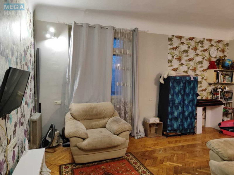 Продаж 2 кімнатної квартири (50/30/7), 4 пов. 5 пов. будинку, <a class="location-link" href="/kiev/" title="Недвижимость Київ">Київ</a>, <a class="location-link" href="/kiev/podolskij/" title="Недвижимость Подільський район">Подільський р-н</a>, Вишгородська вул., 33/1 (изображение 1)