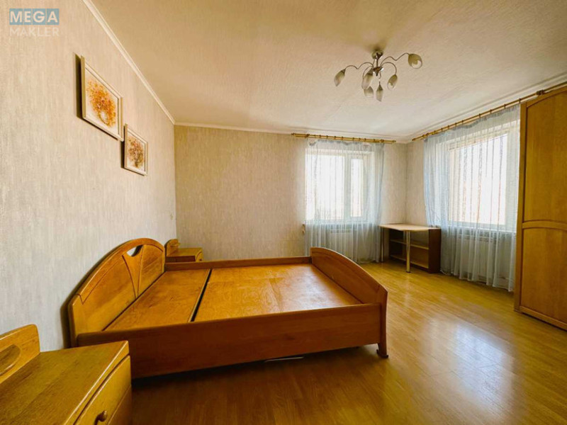 Продаж 3 кімнатної квартири (72/30/9), 15 пов. 18 пов. будинку, <a class="location-link" href="/kiev/" title="Недвижимость Київ">Київ</a>, <a class="location-link" href="/kiev/darnickij/" title="Недвижимость Дарницький район">Дарницький р-н</a>, Петра Григоренка просп., 38 (изображение 1)