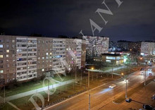 Продаж 3 кімнатної квартири (69/47/8), 9 пов. 10 пов. будинку