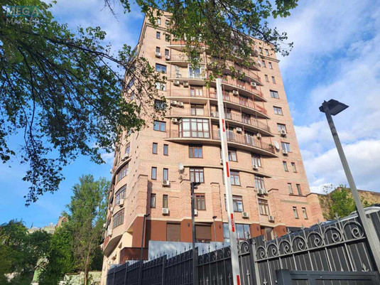 Оренда 3 кімнатної квартири, <a class="location-link" href="/kiev/" title="Недвижимость Київ">Київ</a>, <a class="location-link" href="/kiev/shevchenkovskij/" title="Недвижимость Шевченківський район">Шевченківський р-н</a>, Тургенєвська вул., 28а-30а (изображение 1)