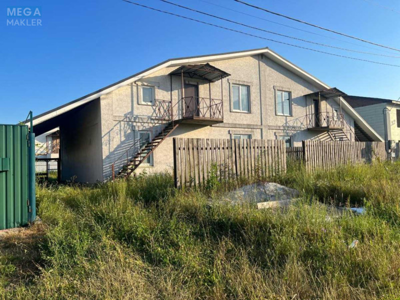 Продаж дома, 2 поверху, 120 кв.м, 4 кімнати, ділянка 4 сотки, <a class="location-link" href="/lipovij-skitok/" title="Недвижимость Липовий Скиток">Липовий Скиток</a>, Польова, 4 (изображение 1)