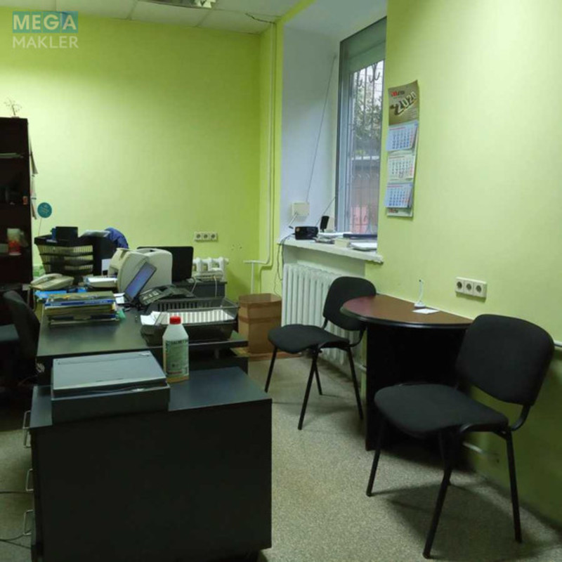 Оренда окремої будівлі/побудови, 100&nbsp;кв.м, <a class="location-link" href="/kiev/" title="Недвижимость Київ">Київ</a>, <a class="location-link" href="/kiev/solomenskij/" title="Недвижимость Солом'янський район">Солом'янський р-н</a>, Миколи Голего вул., 7/Б (изображение 1)