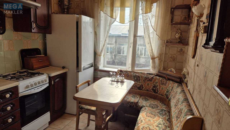 Оренда 1 кімнатної квартири, <a class="location-link" href="/kiev/" title="Недвижимость Київ">Київ</a>, <a class="location-link" href="/kiev/dneprovskij/" title="Недвижимость Дніпровський район">Дніпровський р-н</a>, Райдужна вул., 13в (изображение 1)