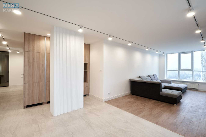 Оренда 4 кімнатні квартири, <a class="location-link" href="/kiev/" title="Недвижимость Київ">Київ</a>, <a class="location-link" href="/kiev/shevchenkovskij/" title="Недвижимость Шевченківський район">Шевченківський р-н</a>, Берестейський просп., 5В (изображение 1)