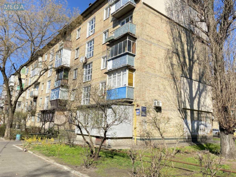 Продаж 3 кімнатної квартири (62/45/8), 2 пов. 5 пов. будинку, <a class="location-link" href="/kiev/" title="Недвижимость Київ">Київ</a>, <a class="location-link" href="/kiev/dneprovskij/" title="Недвижимость Дніпровський район">Дніпровський р-н</a>, Валентина Сєрова вул., 30А (изображение 1)