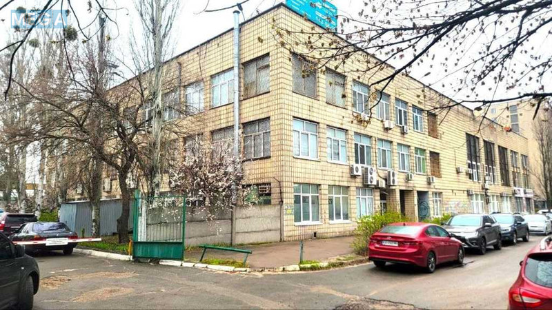 Продаж окремої будівлі/побудови, 4 174 кв.м, <a class="location-link" href="/kiev/" title="Недвижимость Київ">Київ</a>, <a class="location-link" href="/kiev/dneprovskij/" title="Недвижимость Дніпровський район">Дніпровський р-н</a>, Броварський просп. (изображение 1)