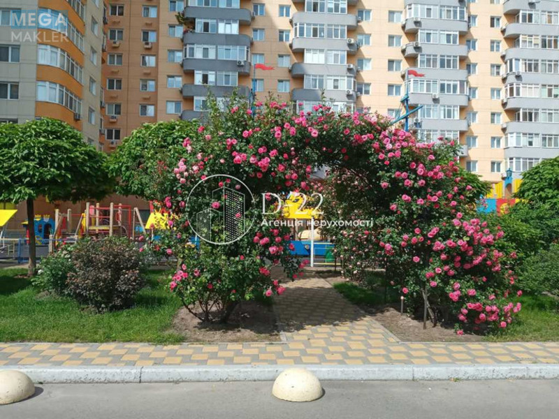 Продаж 2 кімнатної квартири (113/58/15), 25 пов. 27 пов. будинку, <a class="location-link" href="/kiev/" title="Недвижимость Київ">Київ</a>, <a class="location-link" href="/kiev/obolonskij/" title="Недвижимость Оболонський район">Оболонський р-н</a>, Юрія Кондратюка вулиця, 3 (изображение 1)