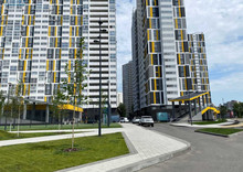 Продаж 2 кімнатної квартири (85/37/18), 25 пов. 26 пов. будинку
