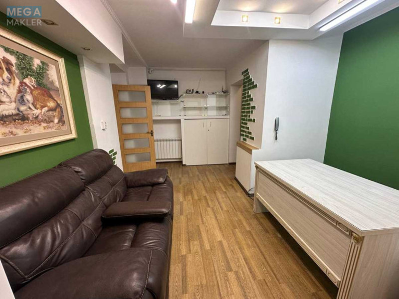 Продаж комерційної нерухомості, 38 кв.м, под офис, <a class="location-link" href="/dnepropetrovsk/" title="Недвижимость Дніпра">Дніпро</a>, Володимира Мономаха, 31 (изображение 1)