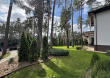 Продаж дома, 2 поверху, 350 кв.м, 6 кімнат, ділянка 20 соток