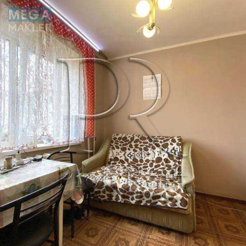 Продаж 1 кімнатної квартири (32/13/9), 1 пов. 4 пов. будинку, <a class="location-link" href="/borodyanka/" title="Недвижимость Бородянка">Бородянка</a>, Вокзальна вулиця, 13 (изображение 1)