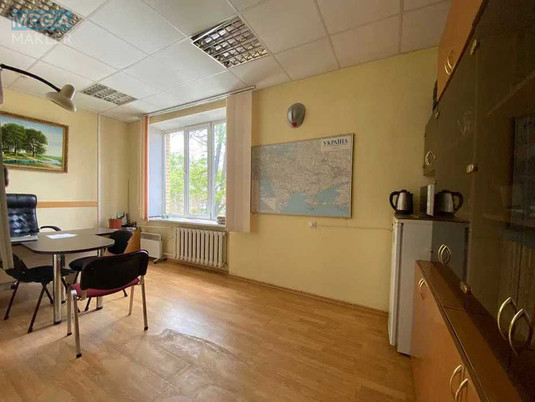 Оренда комерційної нерухомості, 160&nbsp;кв.м, под офис, <a class="location-link" href="/kiev/" title="Недвижимость Київ">Київ</a>, <a class="location-link" href="/kiev/goloseevskij/" title="Недвижимость Голосіївський район">Голосіївський р-н</a>, Будіндустрії вул., 5б (изображение 1)