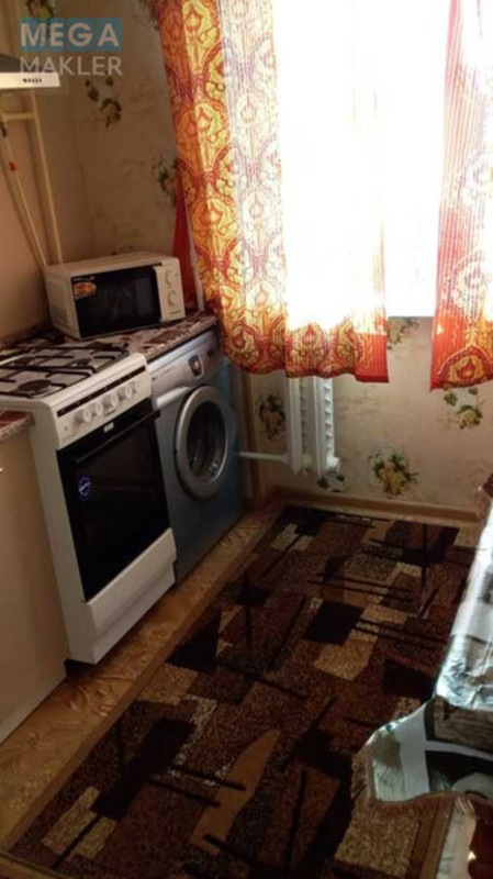 Оренда 1 кімнатної квартири, <a class="location-link" href="/odessa/" title="Недвижимость Одеса">Одеса</a>, <a class="location-link" href="/odessa/kievskij/" title="Недвижимость Київський район">Київський р-н</a>, Небесной Сотни, 6 (изображение 1)