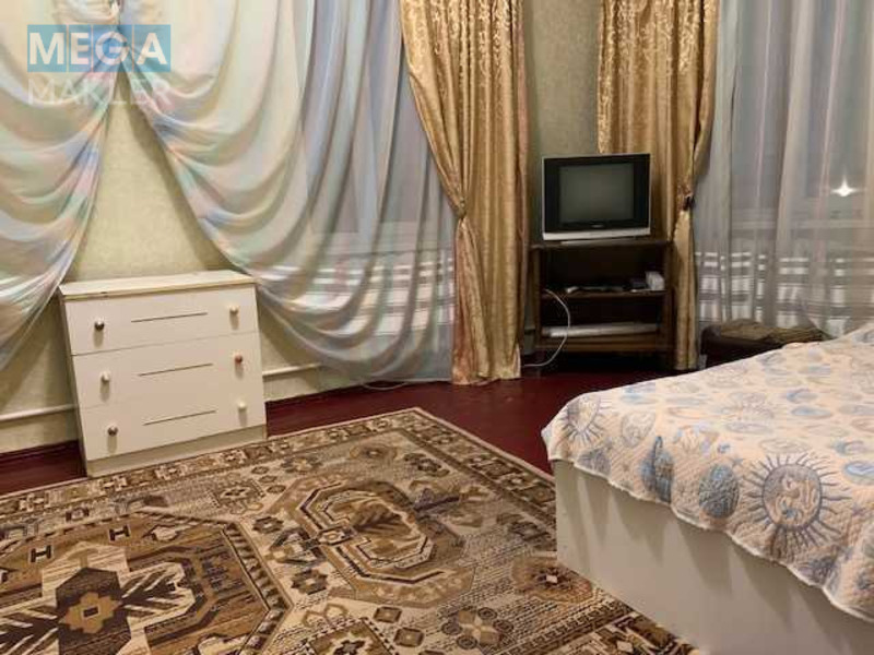 Оренда 2 кімнатної квартири, <a class="location-link" href="/odessa/" title="Недвижимость Одеса">Одеса</a>, <a class="location-link" href="/odessa/suvorovskij/" title="Недвижимость Суворовський район">Суворовський р-н</a>, Салтыкова-Щедрина, 1 (изображение 1)