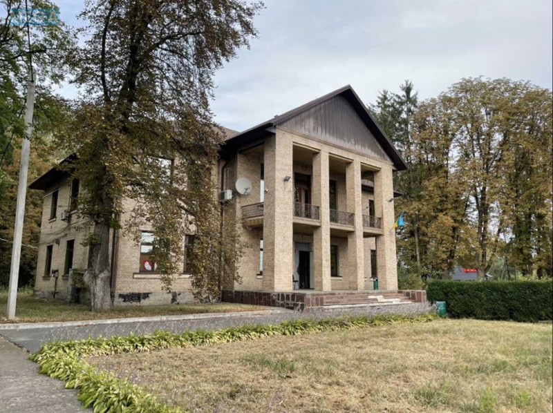 Продаж комерційної нерухомості, 520 кв.м, <a class="location-link" href="/trebuhov/" title="Недвижимость Требухів">Требухів</a>, броварська, 1а (изображение 1)