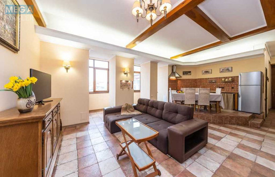 Оренда 3 кімнатної квартири, <a class="location-link" href="/kiev/" title="Недвижимость Київ">Київ</a>, <a class="location-link" href="/kiev/shevchenkovskij/" title="Недвижимость Шевченківський район">Шевченківський р-н</a>, Малая Житомирская ул., 5 (изображение 1)