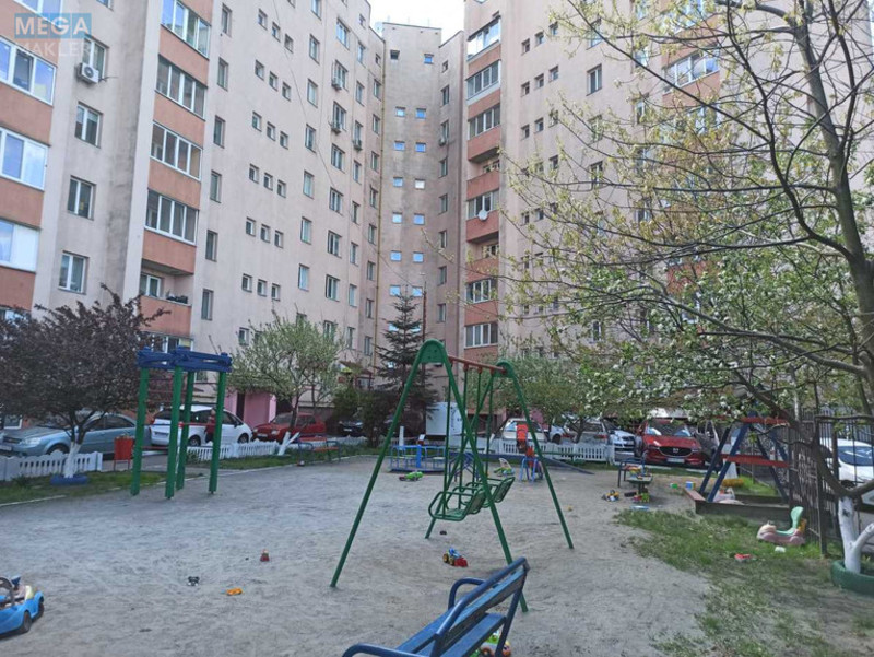 Продаж 2 кімнатної квартири (83/32/26), 3 пов. 11 пов. будинку, <a class="location-link" href="/sofievskaya-borshagovka/" title="Недвижимость Софіївська Борщагівка">Софіївська Борщагівка</a>, соборна, 46 (изображение 1)