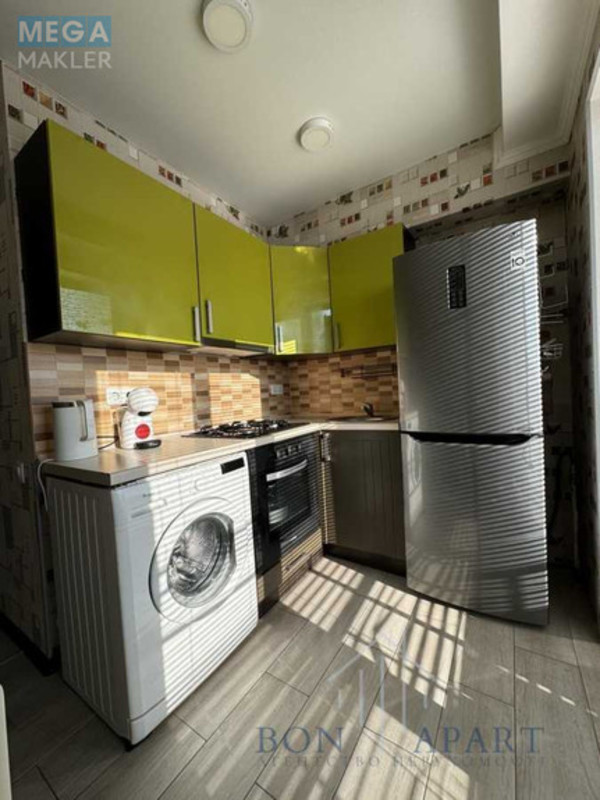 Продаж 1 кімнатної квартири (30,8/15,1/6,7), 9 пов. 9 пов. будинку, <a class="location-link" href="/kiev/" title="Недвижимость Київ">Київ</a>, <a class="location-link" href="/kiev/dneprovskij/" title="Недвижимость Дніпровський район">Дніпровський р-н</a>, Флоренції вул., 12а (изображение 1)
