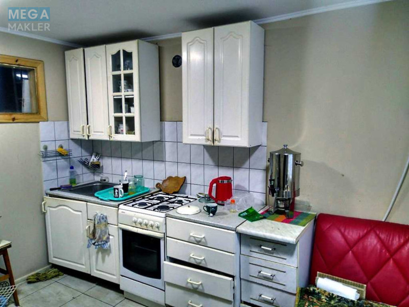Продаж дома, 2 поверху, 112 кв.м, 5 кімнат, ділянка 7 соток, <a class="location-link" href="/nikolaevka-selo-kv-makarovskij-rajon/" title="Недвижимость Миколаївка">Миколаївка</a>, николаевская (изображение 1)