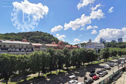 Продаж комерційної нерухомості, 610&nbsp;кв.м, под офис, <a class="location-link" href="/kiev/" title="Недвижимость Київ">Київ</a>, <a class="location-link" href="/kiev/podolskij/" title="Недвижимость Подільський район">Подільський р-н</a>, Нижній Вал вул., 3-7 (изображение 1)