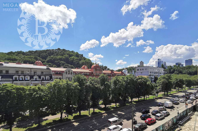 Продаж комерційної нерухомості, 610 кв.м, под офис, <a class="location-link" href="/kiev/" title="Недвижимость Київ">Київ</a>, <a class="location-link" href="/kiev/podolskij/" title="Недвижимость Подільський район">Подільський р-н</a>, Нижній Вал вул., 3-7 (изображение 1)