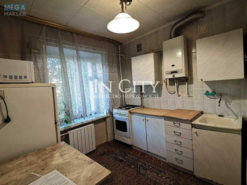 Продаж 1 кімнатної квартири (30,5/17/6,5), 3 пов. 5 пов. будинку, <a class="location-link" href="/kiev/" title="Недвижимость Київ">Київ</a>, <a class="location-link" href="/kiev/obolonskij/" title="Недвижимость Оболонський район">Оболонський р-н</a>, Макеевская ул., 4 (изображение 1)
