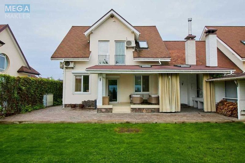 Продаж дома, 2 поверху, 163 кв.м, 5 кімнат, ділянка 4,22 сотки, <a class="location-link" href="/starye-petrovcy/" title="Недвижимость Старі Петрівці">Старі Петрівці</a>, Садова (изображение 1)