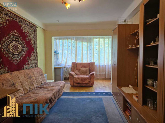 Продаж 2 кімнатної квартири (63/34/7,5), 3 пов. 9 пов. будинку, <a class="location-link" href="/kiev/" title="Недвижимость Київ">Київ</a>, <a class="location-link" href="/kiev/solomenskij/" title="Недвижимость Солом'янський район">Солом'янський р-н</a>, Волгоградская ул., 33 (изображение 1)