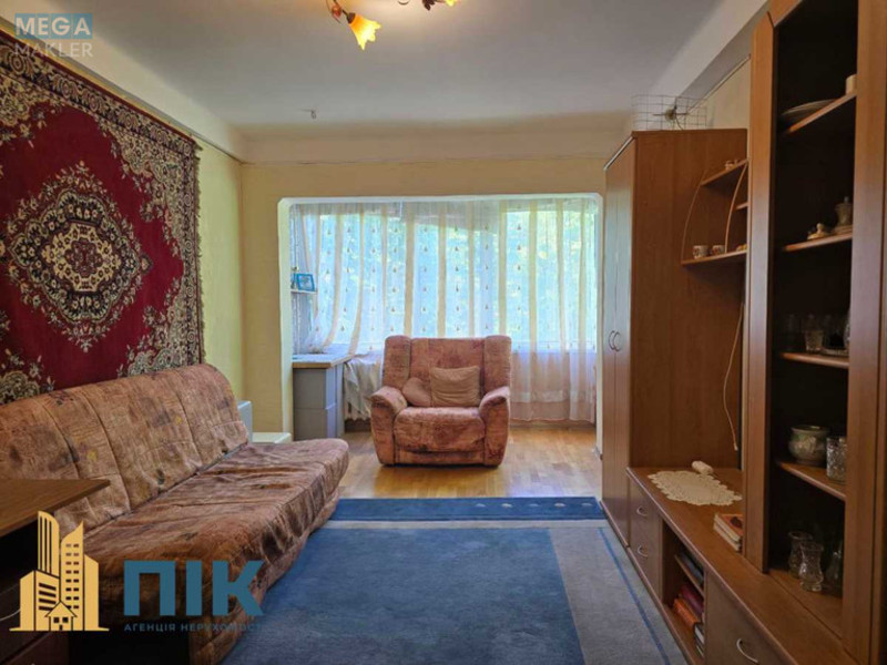 Продаж 2 кімнатної квартири (63/34/7,5), 3 пов. 9 пов. будинку, <a class="location-link" href="/kiev/" title="Недвижимость Київ">Київ</a>, <a class="location-link" href="/kiev/solomenskij/" title="Недвижимость Солом'янський район">Солом'янський р-н</a>, Волгоградская ул., 33 (изображение 1)