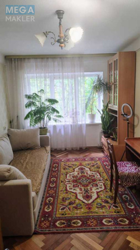 Оренда 1 кімнатної квартири, <a class="location-link" href="/kiev/" title="Недвижимость Київ">Київ</a>, <a class="location-link" href="/kiev/shevchenkovskij/" title="Недвижимость Шевченківський район">Шевченківський р-н</a>, Желябова вул., 10 (изображение 1)