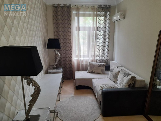Продаж 2 кімнатної квартири (46,4/26/7), 4 пов. 5 пов. будинку, <a class="location-link" href="/kiev/" title="Недвижимость Київ">Київ</a>, <a class="location-link" href="/kiev/shevchenkovskij/" title="Недвижимость Шевченківський район">Шевченківський р-н</a>, Лисенко 8 ( <img src="https://megamakler.com.ua/metro/00ff00.gif" alt="" class="metro" /> м. Золотые ворота, 5 минут ) (изображение 1)