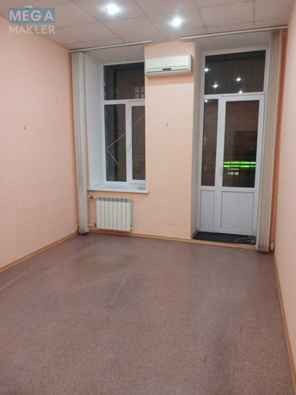 Оренда комерційної нерухомості, 35 кв.м, под офис, <a class="location-link" href="/kiev/" title="Недвижимость Київ">Київ</a>, <a class="location-link" href="/kiev/shevchenkovskij/" title="Недвижимость Шевченківський район">Шевченківський р-н</a>, Січових Стрільців вул., 7 (изображение 1)