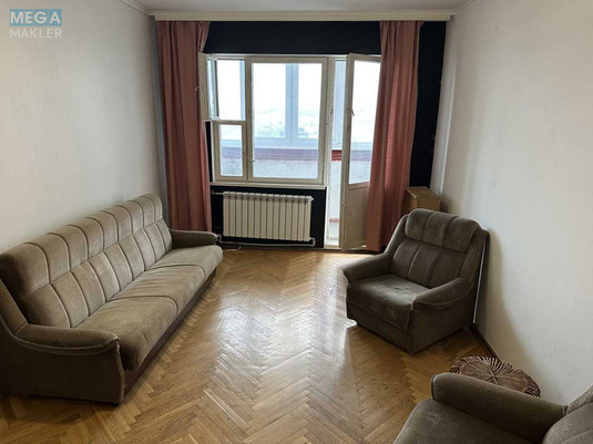 Оренда 3 кімнатної квартири, <a class="location-link" href="/kiev/" title="Недвижимость Київ">Київ</a>, <a class="location-link" href="/kiev/goloseevskij/" title="Недвижимость Голосіївський район">Голосіївський р-н</a>, Деміївська вул., 53 (изображение 1)