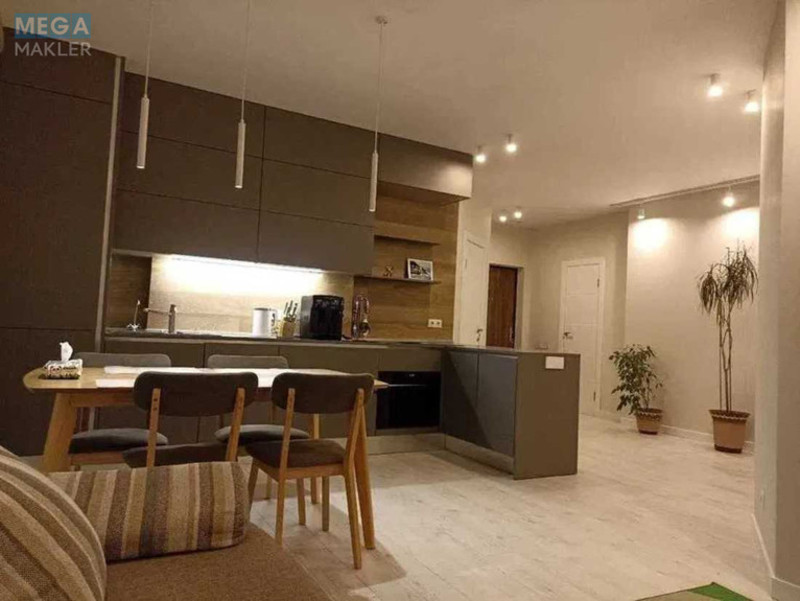 Оренда 2 кімнатної квартири, <a class="location-link" href="/kiev/" title="Недвижимость Київ">Київ</a>, <a class="location-link" href="/kiev/solomenskij/" title="Недвижимость Солом'янський район">Солом'янський р-н</a>, Вацлава Гавела бульв., 9 (изображение 1)