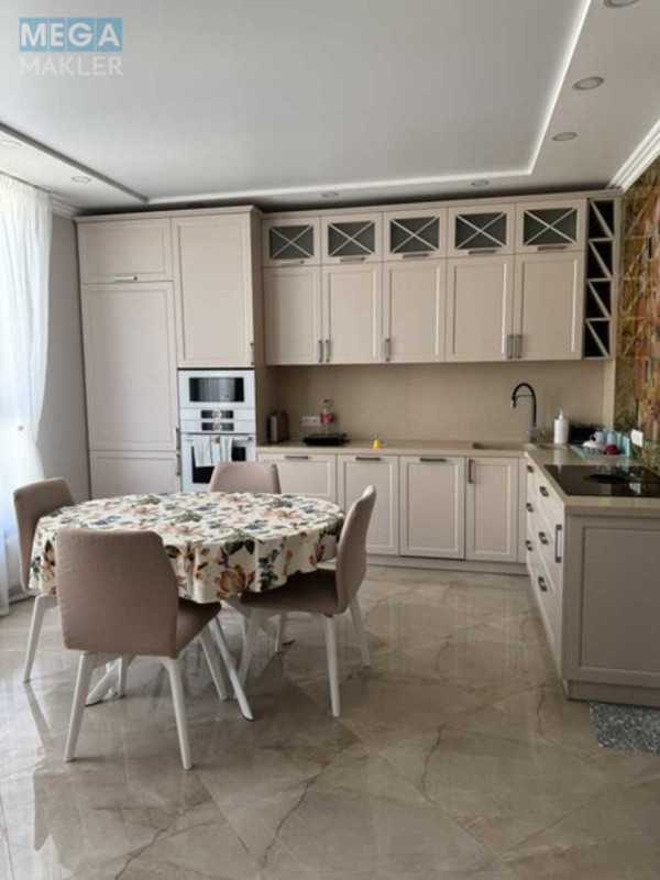 Продаж 4 кімнатної квартири (127/60/16), 16 пов. 17 пов. будинку, <a class="location-link" href="/kiev/" title="Недвижимость Київ">Київ</a>, <a class="location-link" href="/kiev/shevchenkovskij/" title="Недвижимость Шевченківський район">Шевченківський р-н</a>, Перемоги просп., 67-Г (изображение 1)