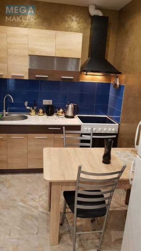 Оренда 1 кімнатної квартири, <a class="location-link" href="/odessa/" title="Недвижимость Одеса">Одеса</a>, <a class="location-link" href="/odessa/suvorovskij/" title="Недвижимость Суворовський район">Суворовський р-н</a>, Андриевского, 10/12 (изображение 1)