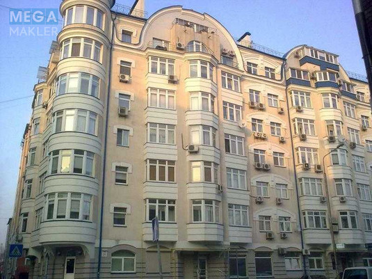 Продаж 3 кімнатної квартири (102/75/10), 3 пов. 8 пов. будинку, <a class="location-link" href="/kiev/" title="Недвижимость Київ">Київ</a>, <a class="location-link" href="/kiev/podolskij/" title="Недвижимость Подільський район">Подільський р-н</a>, Туровская ул., 29 (изображение 1)