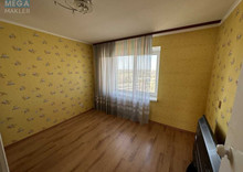 Продаж 3 кімнатної квартири (94/54/12), 14 пов. 23 пов. будинку