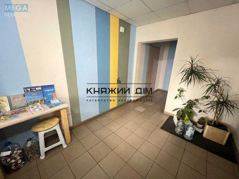 Продаж 3 кімнатної квартири (84,6/58/17,1), 4 пов. 24 пов. будинку, <a class="location-link" href="/kiev/" title="Недвижимость Київ">Київ</a>, <a class="location-link" href="/kiev/darnickij/" title="Недвижимость Дарницький район">Дарницький р-н</a>, Вишняковская ул., 4 (изображение 1)