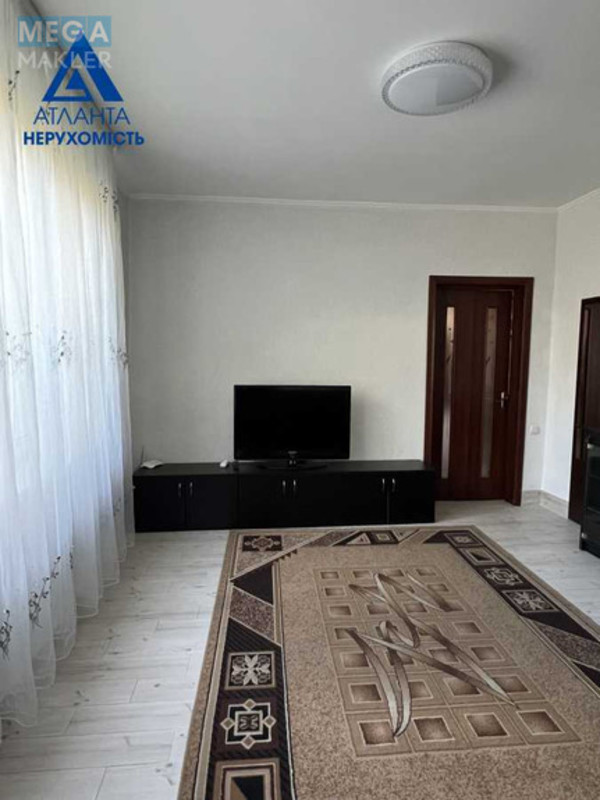 Продаж 1 кімнатної квартири (31,4/16/8,1), 1 пов. 2 пов. будинку, <a class="location-link" href="/lutsk/" title="Недвижимость Луцьк">Луцьк</a>, Рівненська, 32 (изображение 1)
