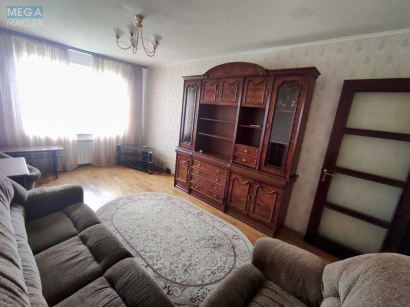 Оренда 3 кімнатної квартири, <a class="location-link" href="/kiev/" title="Недвижимость Київ">Київ</a>, <a class="location-link" href="/kiev/podolskij/" title="Недвижимость Подільський район">Подільський р-н</a>, Свободи просп., 30А (изображение 1)