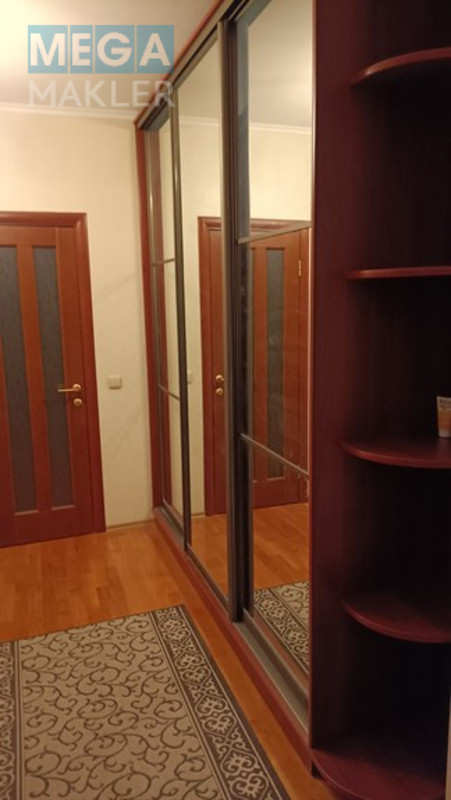 Оренда 3 кімнатної квартири, люкс, <a class="location-link" href="/kiev/" title="Недвижимость Київ">Київ</a>, <a class="location-link" href="/kiev/solomenskij/" title="Недвижимость Солом'янський район">Солом'янський р-н</a>, Кадетський гай 6 (изображение 1)