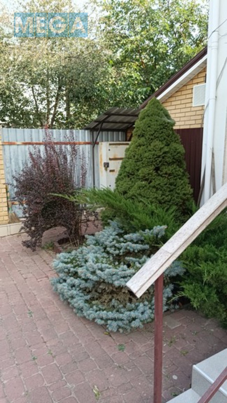Продаж дома, 3 поверху, 130 кв.м, 4 кімнати, люкс, ділянка 2 сотки, <a class="location-link" href="/petrovskoe-selo-kv-kievo-svyatoshinskij-rajon/" title="Недвижимость Петрівське">Петрівське</a>, Виноградна 4 (изображение 1)