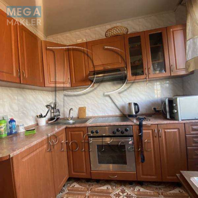 Продаж 3 кімнатної квартири (72/42/9), 7 пов. 12 пов. будинку, <a class="location-link" href="/kiev/" title="Недвижимость Київ">Київ</a>, <a class="location-link" href="/kiev/podolskij/" title="Недвижимость Подільський район">Подільський р-н</a>, Свободи проспект, 24Б (изображение 1)