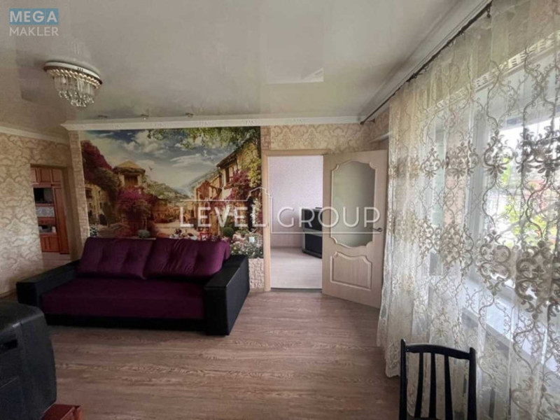 Оренда 3 кімнатної квартири, <a class="location-link" href="/kiev/" title="Недвижимость Київ">Київ</a>, <a class="location-link" href="/kiev/darnickij/" title="Недвижимость Дарницький район">Дарницький р-н</a>, Санаторна вул., 11 (изображение 1)